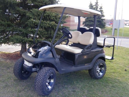 Golf Cart - Club Car Black Lifted